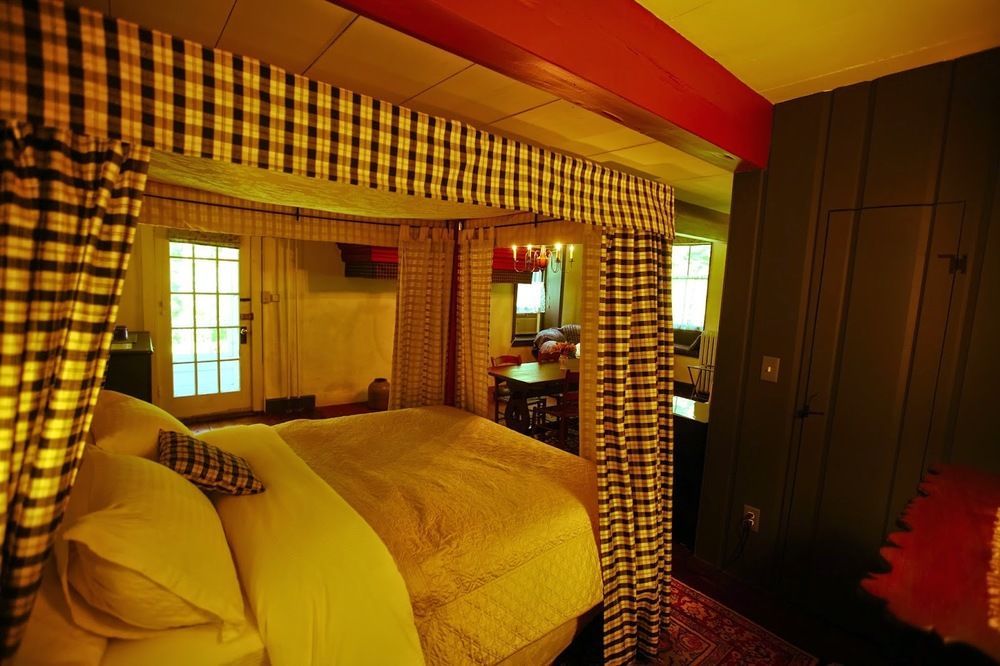 The Stone House Bed And Breakfast Hurley Exterior photo
