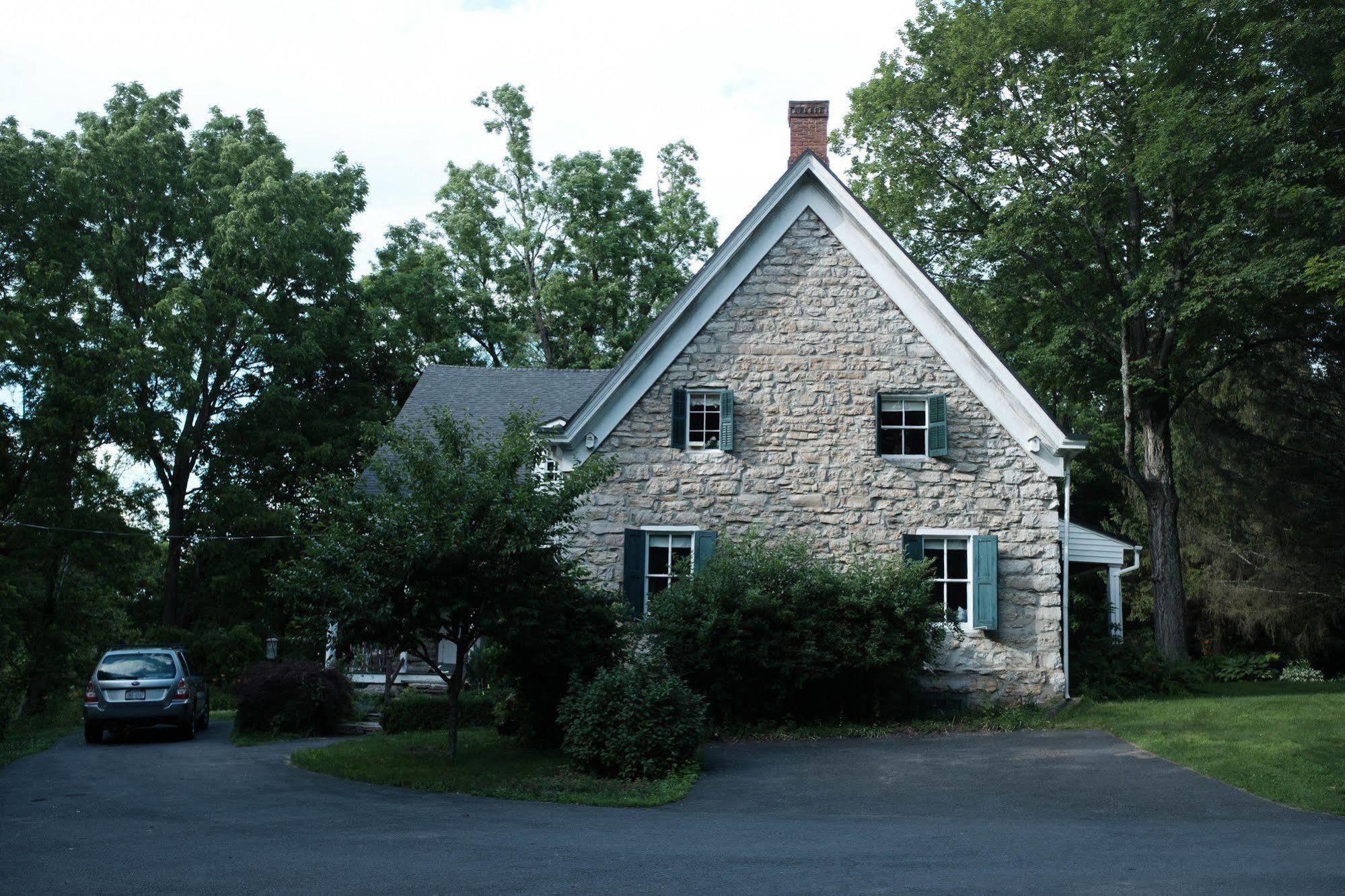 The Stone House Bed And Breakfast Hurley Exterior photo